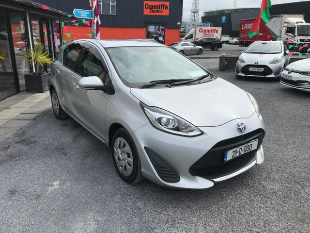 Image for 2021 Toyota Aqua Hybrid