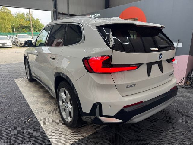 Image for 2023 BMW iX1 2023 BMW IX1 4WD XDRIVE 30 X LINE CRUISE CONTROL / PARKINNG CAMERA / ELECTRIC MEMORY & HEATED SEATS / AMBIENT LIGHTS / PADDLE SHIFTERS AND MORE