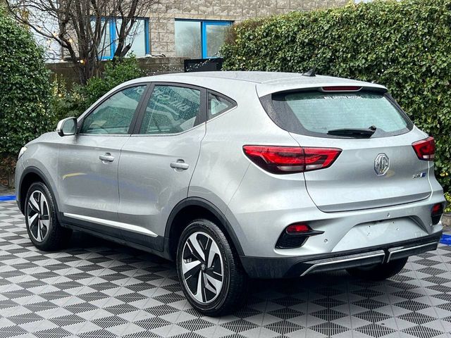 Image for 2023 MG ZS 73KWH // LONG RANGE MODEL // VERY LOW MILEAGE // APPLE CARPLAY/ANDROID AUTO