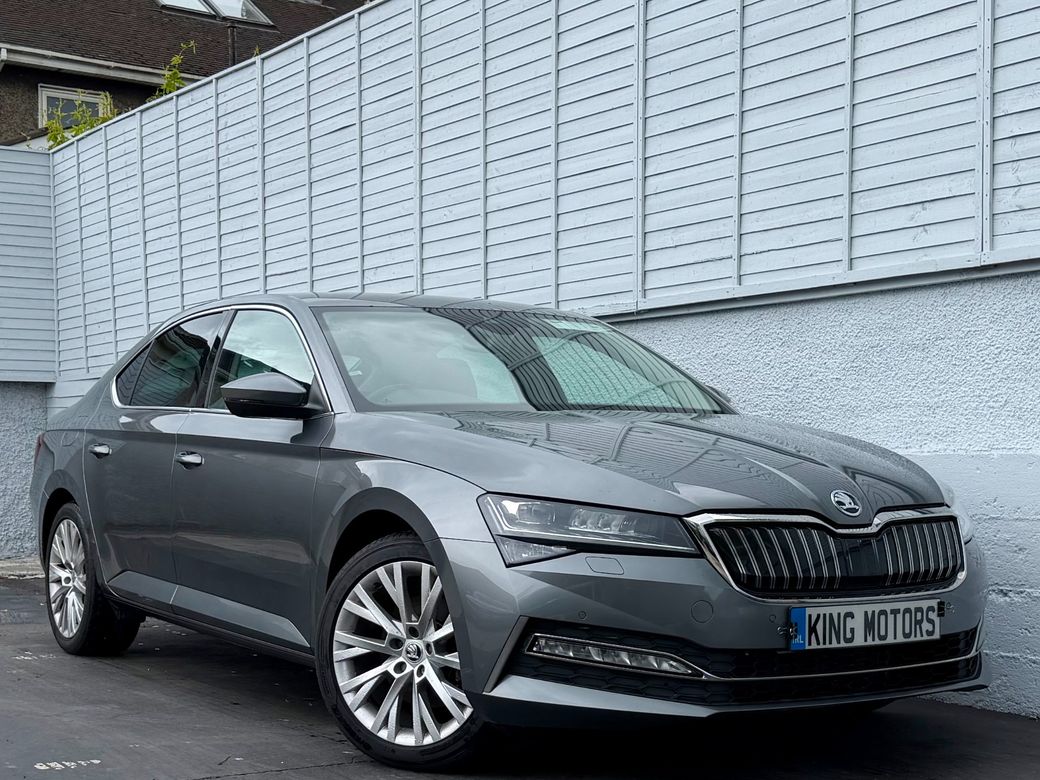 Image for 2023 Skoda Superb SE L PLUG-IN HYBRID / DSG / LEATHER / NAV / ELECTRIC BOOT OPENING / APPLE / *FINANCE PACKAGES AVAILABLE*