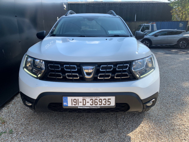 Image for 2019 Dacia Duster 1.5 DCI 115 BHP ESENTIAL BLUE // PRICE EXCL. VAT // 10/26 CVRT // ONE OWNER // GREAT CONDITION // 