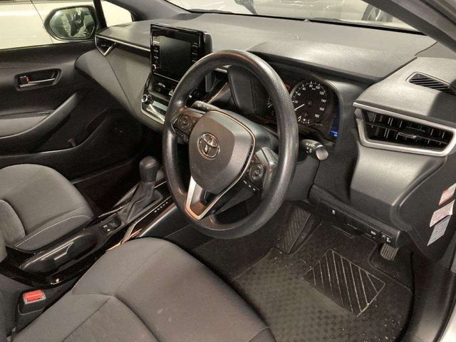Image for 2020 Toyota Corolla 1.8 HYBRID - TOYOTA SAFETY SENSE - PUSH BUTTON START/STOP - REAR CAMERA