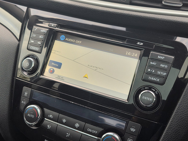 Image for 2016 Nissan Qashqai 1.5 DCI TEKNA // PANORAMIC ROOF // FULL LEATHER INTERIOR