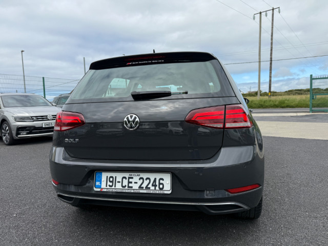 Image for 2019 Volkswagen Golf 1.6 TDI SE NAV BMT 115PS 5DR Auto