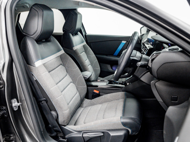 Image for 2021 Citroen C4 ë-Shine 50kWh Auto 136HP