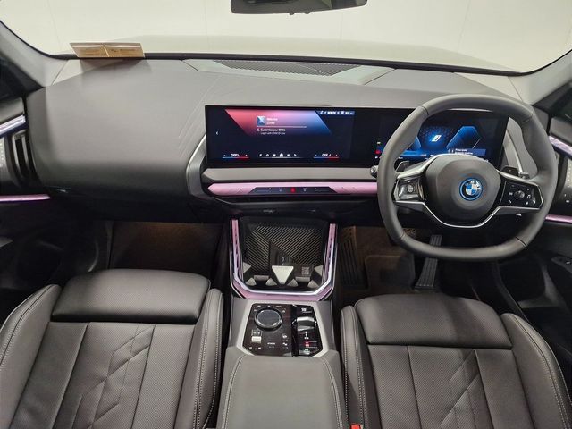 Image for 2026 BMW X3 30e