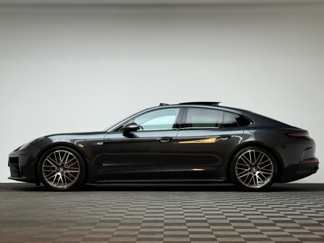 Image for 2025 Porsche Panamera 4 PDK E-HYBRID