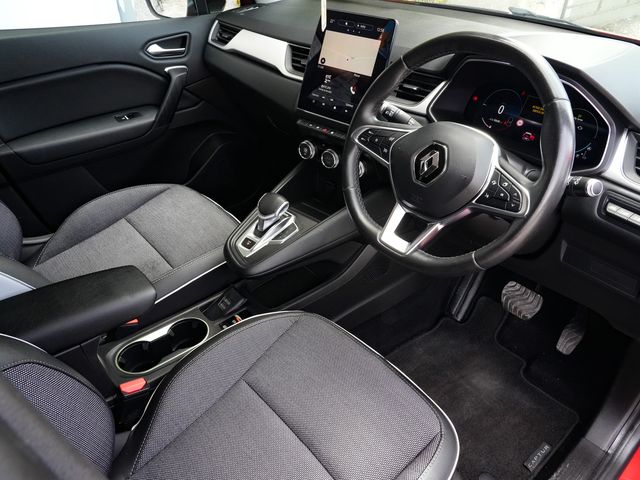 Image for 2021 Renault Captur E-TECH S-EDITION PHEV Petrol Auto