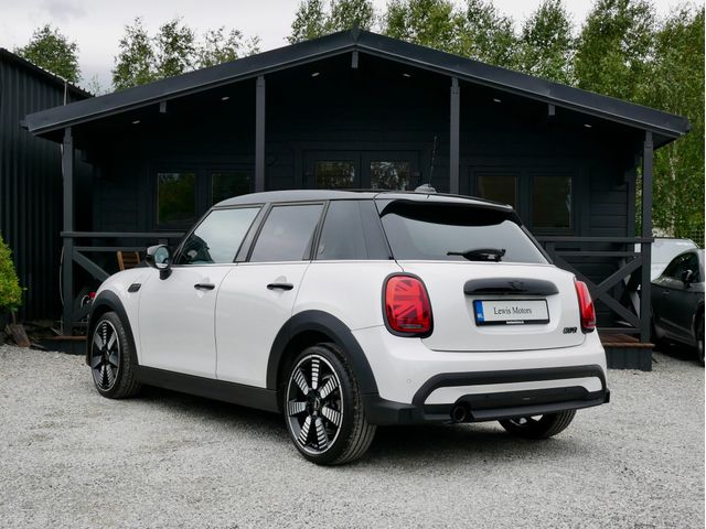 Image for 2024 Mini Cooper AUTO, PAN ROOF, BLACK LEATHER INTERIOR, LED HEADLIGHTS, REAR VIEW CAMERA, HEATED SEATS