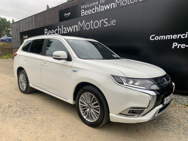 Image for 2019 Mitsubishi Outlander 2.4 PHEV 4H 4WD AUTO // 06/27 NCT // GREAT DOCUMENTED SERVICE HISTORY // ELECTRIC TAILGATE, LEATHER AND HEATED SEATS // 
