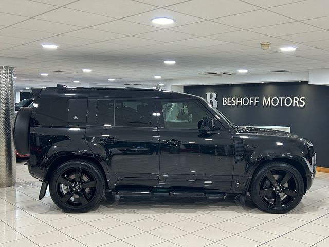 Image for 2024 Land Rover Defender 110 P400e X-DYNAMIC HSE (404 BHP)=LOW MILES//HUGE SPEC=PAN ROOF//BALANCE OF LAND ROVER WARRANTY=241 D REG//TAILORED FINANCE PACKAGES AVAILABLE=TRADE INS WELCOME