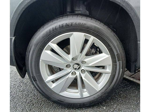 Image for 2025 Skoda Karoq SELECTION 2.0TDI 115HP **HEATED FRONT SEATS, APP CONNECT, REAR VIEW CAMERA**