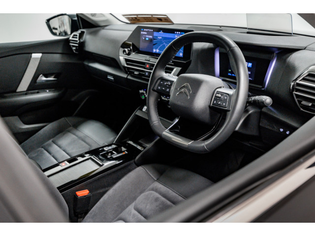 Image for 2024 Citroen C4 ë-Series 50kWh Auto 136HP