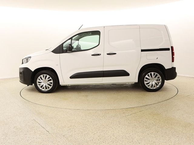 Image for 2022 Peugeot Partner 