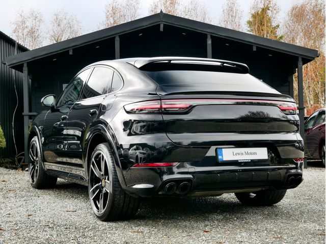 Image for 2022 Porsche Cayenne TURBO S E-HYBRID, CARBON CERAMICS, BOSE, SUNROOF, SPORTS EXHAUST, HUD, ADAPTIVE CRUISE CONTROL