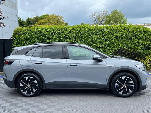 Image for 2023 Volkswagen ID.4 PURE LIFE 52 KWH // APPLE CARPLAY/ANDROID AUTO // HEATED SEATS // DIAMOND CUT ALLOYS