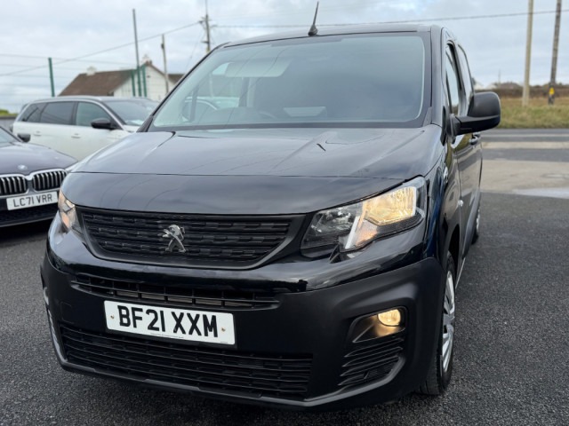Image for 2021 Peugeot Partner BLUEHDI PROFESSIONAL L1