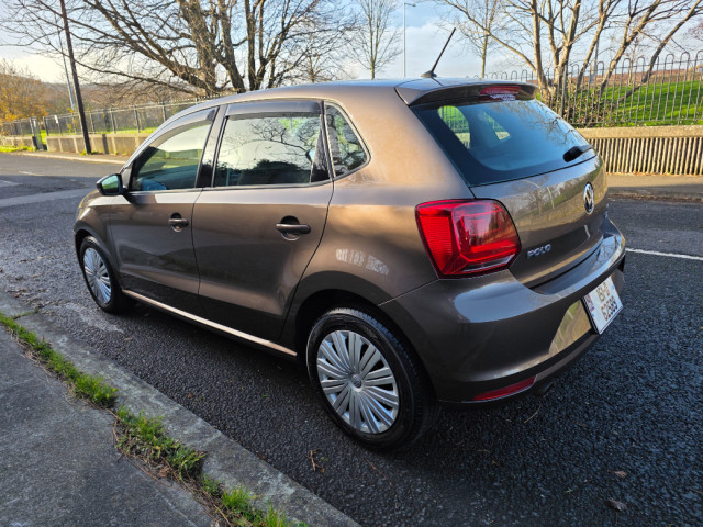 Image for 2015 Volkswagen Polo Auto