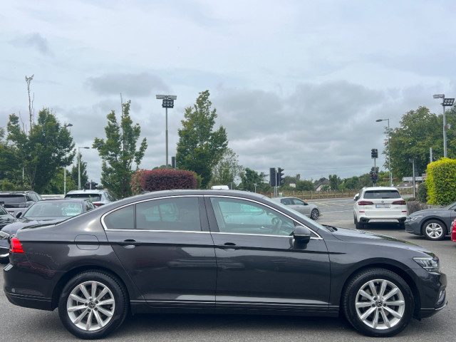 Image for 2022 Volkswagen Passat 2.0 TDI BUSINESS AUTO *LOW KMS*