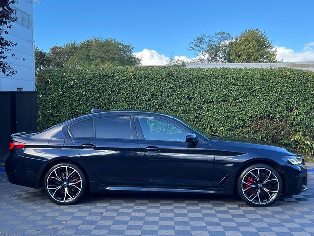 Image for 2022 BMW 5 Series 530e LCI M-SPORT 2.0 HYBRID AUTO // FULL SERVICE HISTORY // 20" M-SPORT ALLOYS // HARMAN/KARDON 