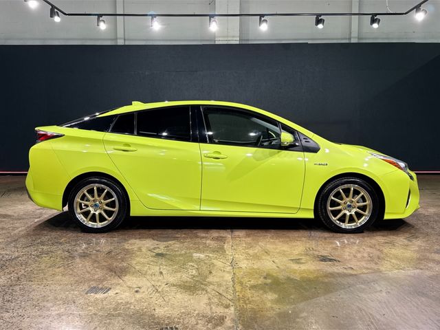 Image for 2019 Toyota Prius ADAPTED WELCAB DISABILITY ACCESS (PASSENGER SEAT) MOTABILITY HYBRID 1.8 AUTOMATIC - 17''ALLOY WHEELS