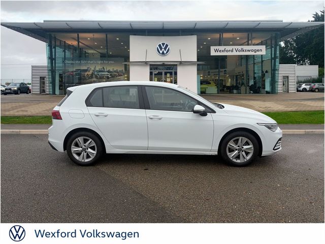 Image for 2024 Volkswagen Golf LIFE 1.0 TSI 110HP MANUAL