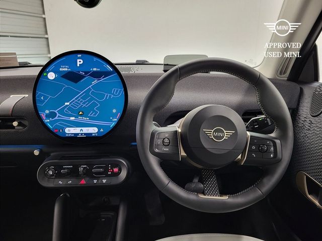 Image for 2024 Mini Cooper E Classic