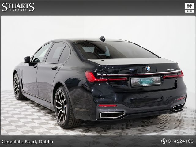 Image for 2020 BMW 7 Series M SPORT 4 DOOR AUTO PHEV*BLACK SAPPHIRE METALLIC WITH BLACK NAPPA LEATHER, ELECTRIC COMFORT MEMORY SEATS WITH MEMORY FUNCTION, HEATED FRONT & REAR SEATS, HEATED STEERING WHEEL*