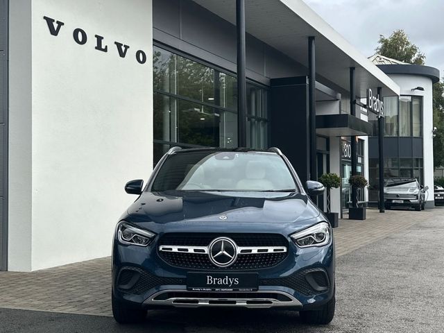 Image for 2022 Mercedes-Benz GLA Class GLA PHEV 250e Progressive--Panoramic Sun Roof