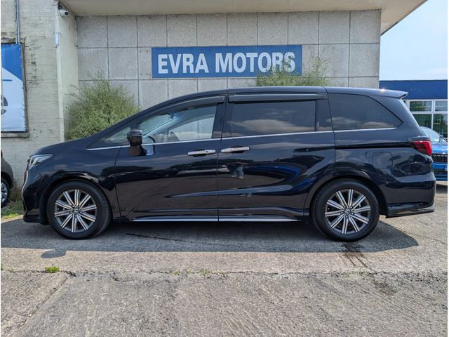 Image for 2021 Honda Odyssey ABOLSUTE 7 SEATER AUTOMATIC HYBRID 2.0 PETROL //LOW MILES//HALF LEATHER SEATS//REVERSE CAMERA//POWER SLIDING REAR DOORS//KEYLESS ENTRY//ADAPTIVE CRUISE CONTORL//