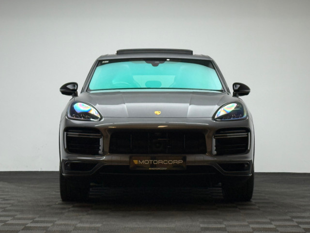 Image for 2020 Porsche Cayenne TURBO S 4.0 V8 670HP E-HYBRID 