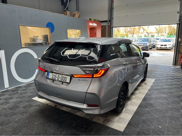 Image for 2022 Honda Shuttle 2022 HONDA SHUTTLE 1.5L HYBRID / 61K KMS / ADAPTIVE CRUISE CONTROL, REVERSE CAMERA & MORE