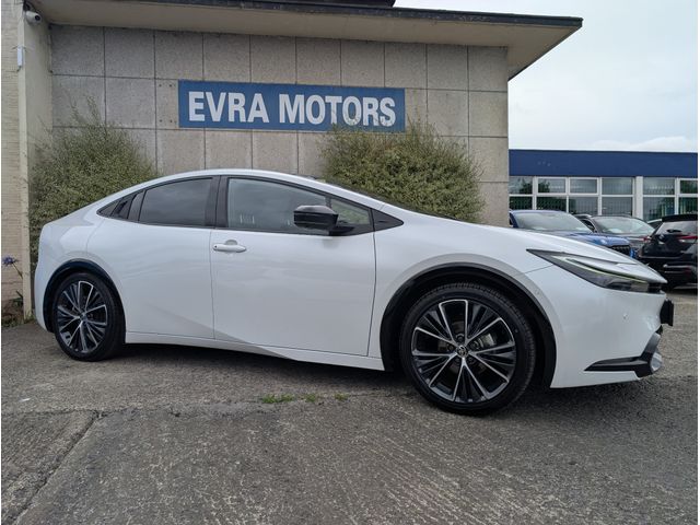 Image for 2023 Toyota Prius Z HYBRID AUTOMATIC 2.0 PETROL //MASSIVE SPEC//FULL LEATHER HEATED/COOLED SEATS//360 PARKING CAMERAS//PANORAMIC GLASS ROOF//
