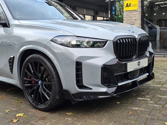 Image for 2025 BMW X5 X5 50E XDRIVE AUTO. HUGE SPEC. FINANCE ARRANGED. SIMI. AA APPROVED.