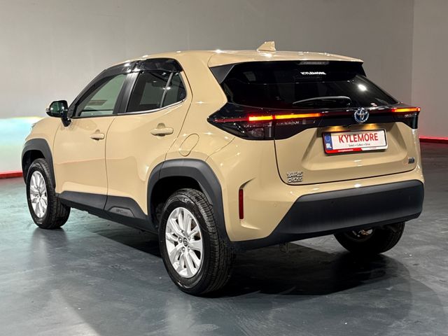 Image for 2023 Toyota Yaris Cross 1.5 HYBRID AUTOMATIC - G EDITION - FACTORY ALLOYS - REAR CAMERA - ALLOY WHEELS - CRUISE CONTROL - LANE KEEP ASSIST 