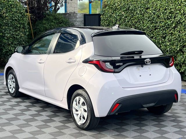 Image for 2021 Toyota Yaris 1.0 AUTO // AIR CONDITIONING // LANE ASSIST // REVERSE CAMERA