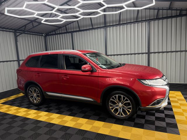 Image for 2017 Mitsubishi Outlander 2.2 DI-D 150PS 6MT 2WD 5-Seater Intense