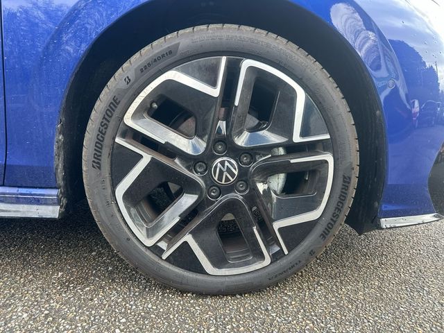 Image for 2026 Volkswagen Golf R-LINE 1.5 TSI 150HP MANUAL