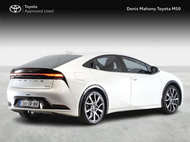 Image for 2024 Toyota Prius Plug-In Hybrid