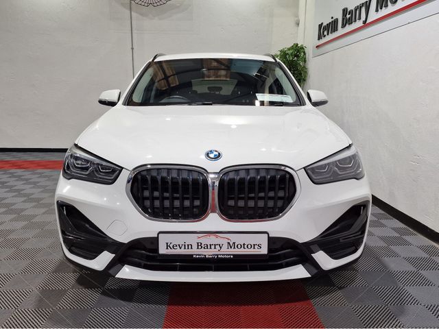 Image for 2022 BMW X1 25E X-DRIVE SPORT (PLUG IN HYBRID) AUTOMATIC **ONE OWNER / 18" ALLOYS / APPLE CARPLAY / CRUISE CONTROL / ELECTRIC BOOTLID / HALF LEATHER / REAR TINTED GLASS / SAT NAV / FULL BMW SERVICE RECORD**