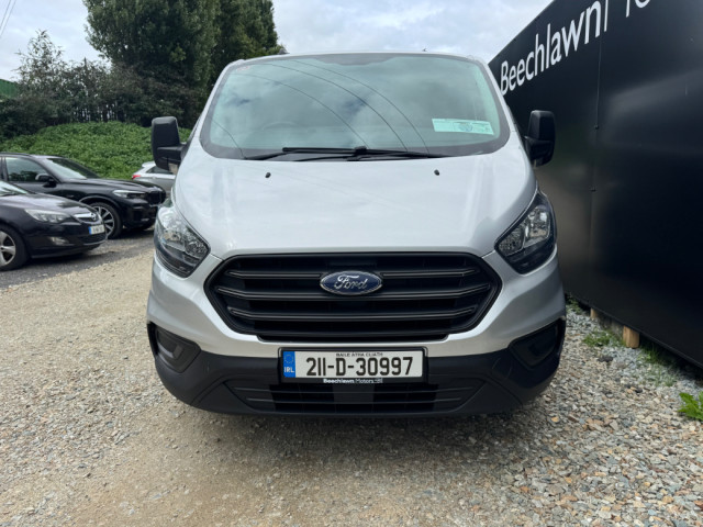 Image for 2021 Ford Transit Custom 2.0 TDCI 105 PS SWB VAN // PRICE EXCL. VAT // 04/26 CVRT // ONE OWNER // DOCUMENTED SERVICE HISTORY // 