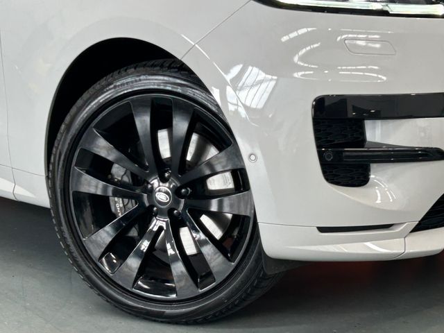 Image for 2024 Land Rover Range Rover Sport DYNAMIC SE