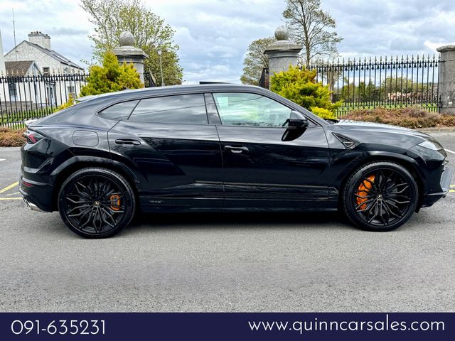 Image for 2025 Lamborghini Urus SE 4.0 V8 BI-TURBO 790 BHP AUTO==COST €400k NEW==