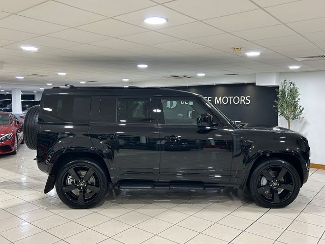 Image for 2025 Land Rover Defender P300e X-DYNAMIC HSE HYBRID=ONLY 4000 MILES//HUGE SPEC=PAN ROOF//BALANCE OF LAND ROVER WARRANTY=251 REG=ONLY €150 ANNUAL ROAD TAX//TAILORED FINANCE PACKAGES AVAILABLE=TRADE INS WELCOME