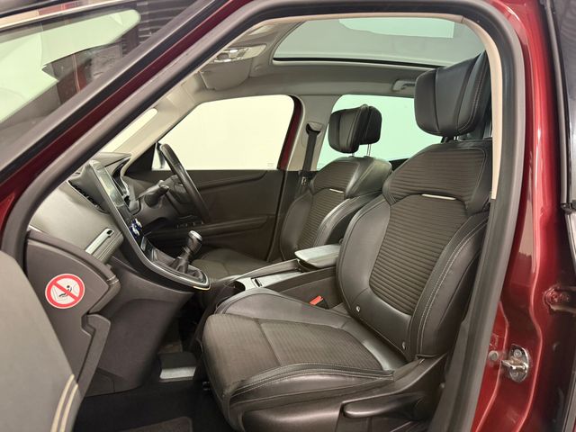 Image for 2021 Renault Grand Scenic **SIGNATURE**7 SEATS**PANORAMIC ROOF**SAT NAV**PARK ASSIST**LANE ASSIST**HEAD UP DISPLAY**REVERSE CAMERA**FRONT AND REAR PARKING SENSORS**TOUCH SCREEN MEDIA/RADIO**BLUETOOTH PHONE/STREAMING**