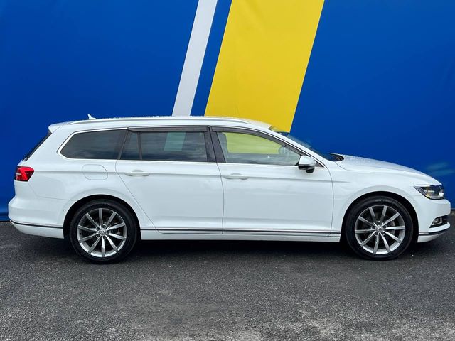 Image for 2019 Volkswagen Passat HIGHLINE 2.0 TDI AUTO // LEATHER HEATED & COOLED SEATS // MULTIMEDIA DISPLAY // 360 DEGREE SURROUND PARKING SENORS