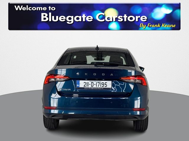 Image for 2021 Skoda Octavia AMBITION 1.0 TSI 110HP**MULTIFUNCTIONAL STEERING WHEEL**KEYLESS START**REVERSE CAMERA**PARKING SENSORS**TOUCH SCREEN MEDIA DISPLAY**DUAL CLIMATE CONTROL**ELECTRIC HANDBRAKE**ISOFIX**FINANCE ARRANGED**