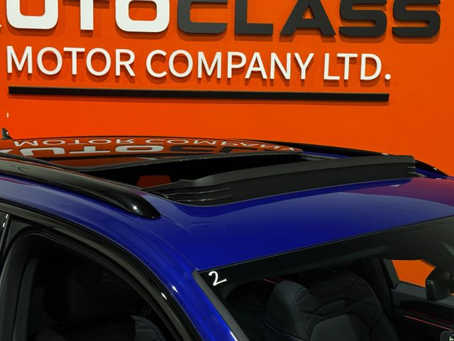 Image for 2025 Volkswagen Touareg V6 R TSI #2