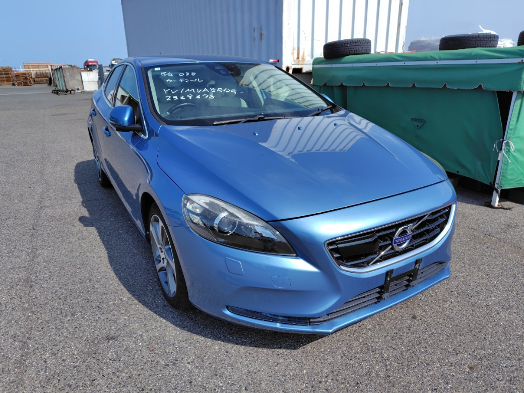Image for 2016 Volvo V40 2.0D4 SE LUXURY 5DR HATCHBACK AUTO // IMMACULATE CONDITION THROUGHOUT // BUY WITH CONFIDENCE AA AND SIMI APPROVED DEALER 2025 // FINANCE ARRANGED // ALL TRADE INS WELCOME // 
