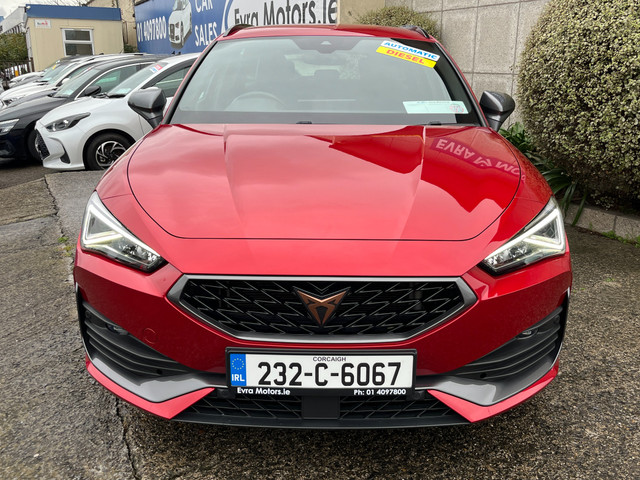 Image for 2023 Cupra Leon ESTATE AUTOMATIC 2.0 DIESEL //LOW MILES//HALF LEATHER HEATED SEATS//SAT NAV//ADAPTIVE CRUISE CONTROL//REVERSE CAMERA//HEATED STEERING WHEEL//KEYLESS ENTRY//